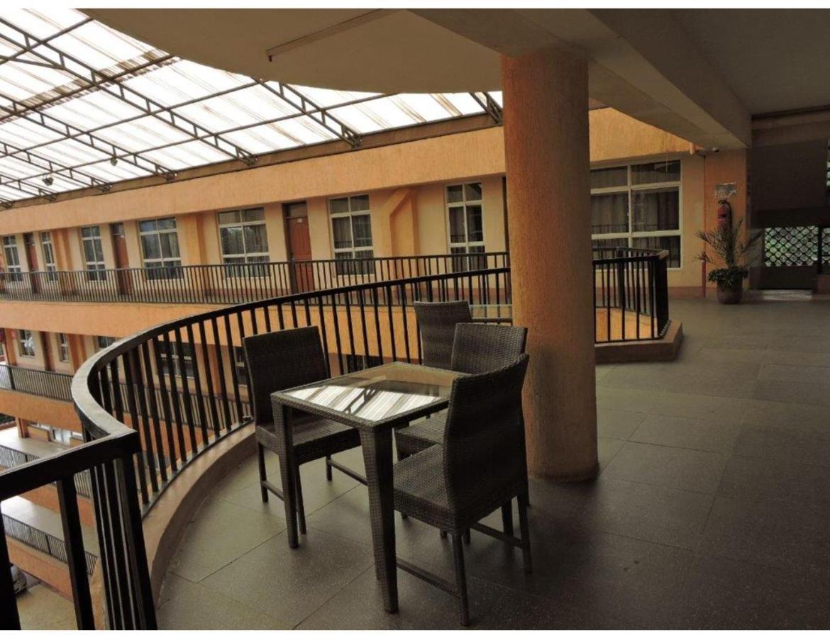 Sky Hotel Nairobi Exterior foto